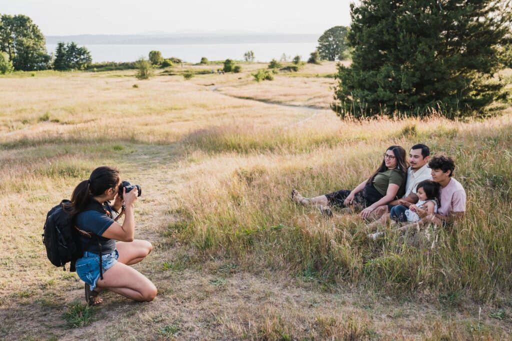 BTS of Elena S Blair conducting a lifestyle family session