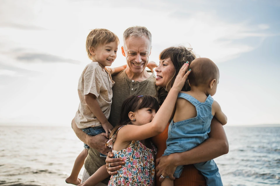 A relaxed lifestyle family photo by Elena S Blair.